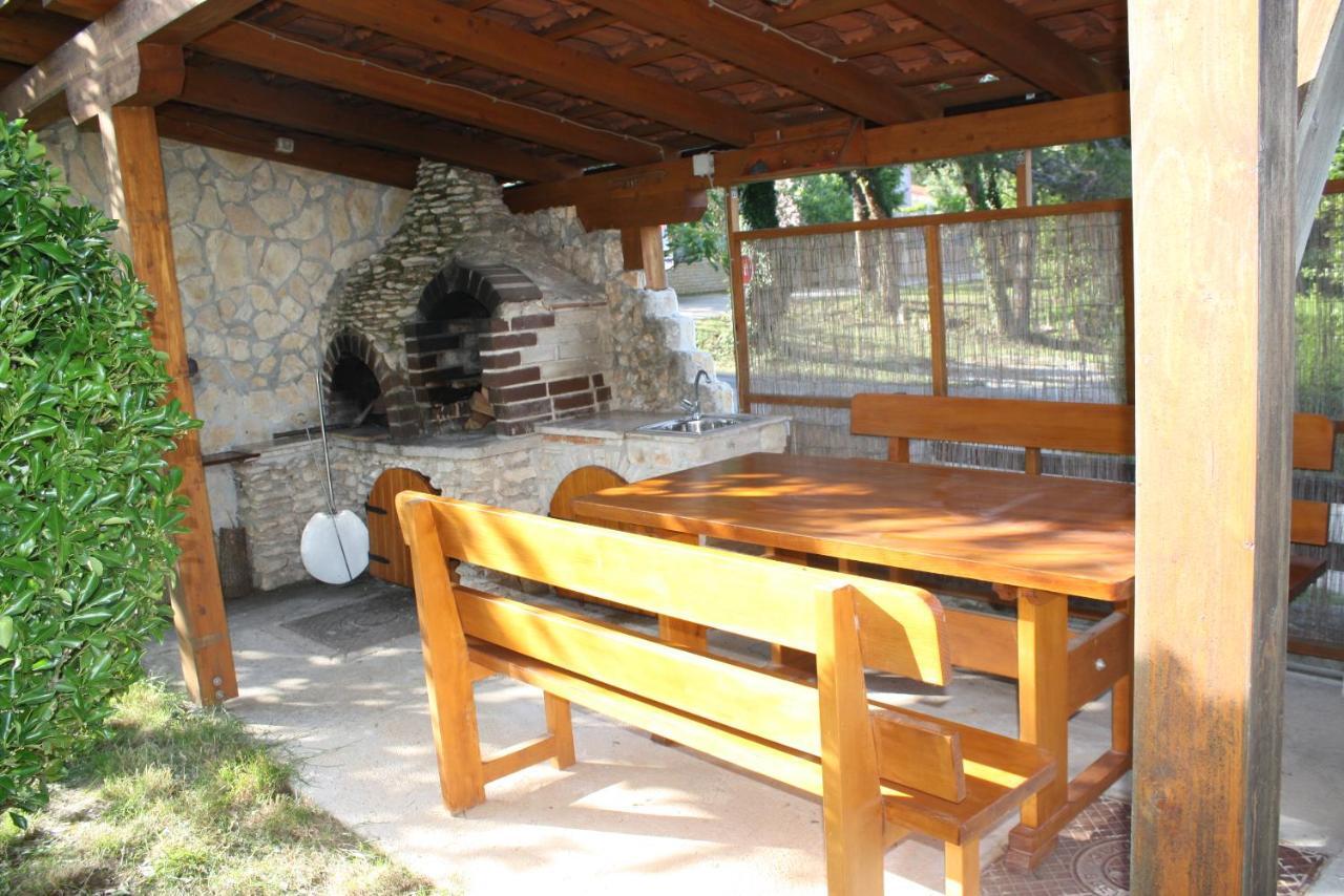 Holiday Home Radmila Premantura Buitenkant foto